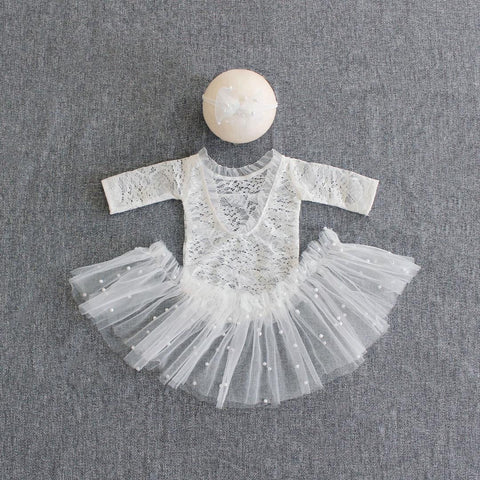 Long sleeve lace newborn outfit, BG