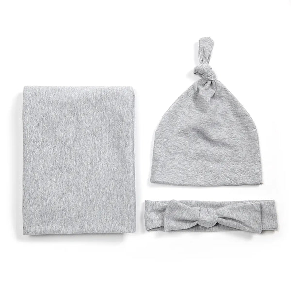 Various colour swaddle sets