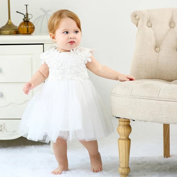 White fairy dress, BG
