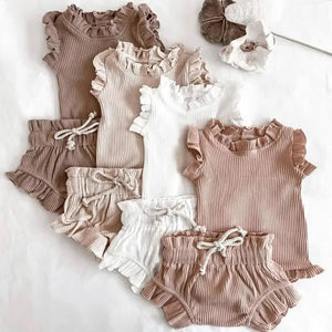 Girly, BG