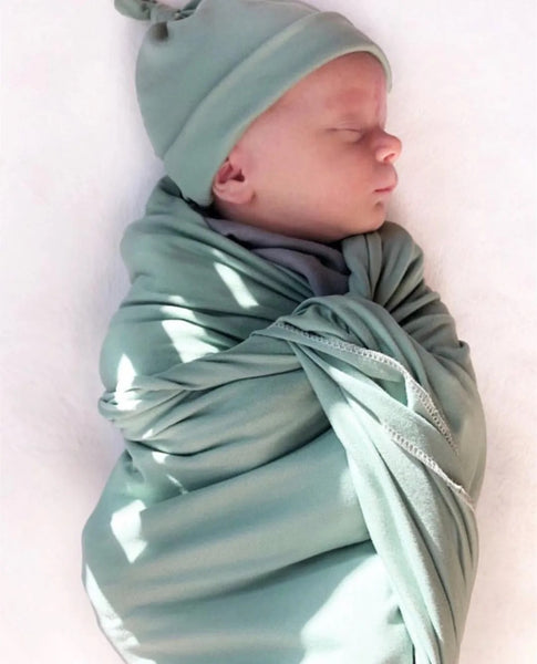 Various colour swaddle sets