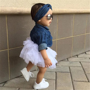 Denim and tutu, BG