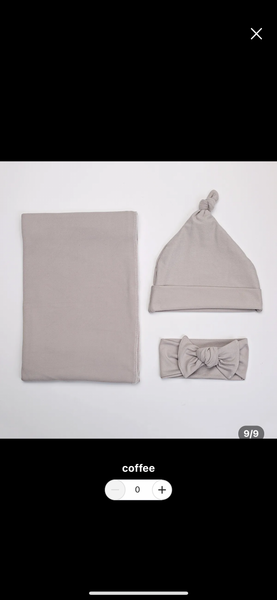 Various colour swaddle sets