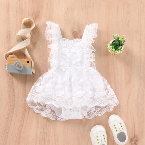 Lovely in lace, white, BG