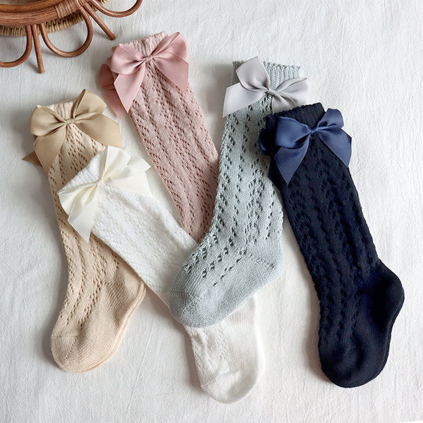 Spanish bow socks